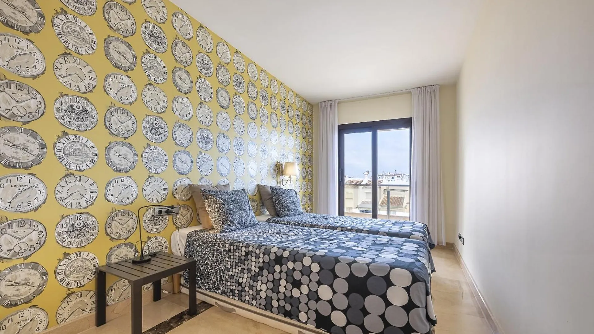 아파트 2218-Duplex First Line Beach With Sea View 마닐바