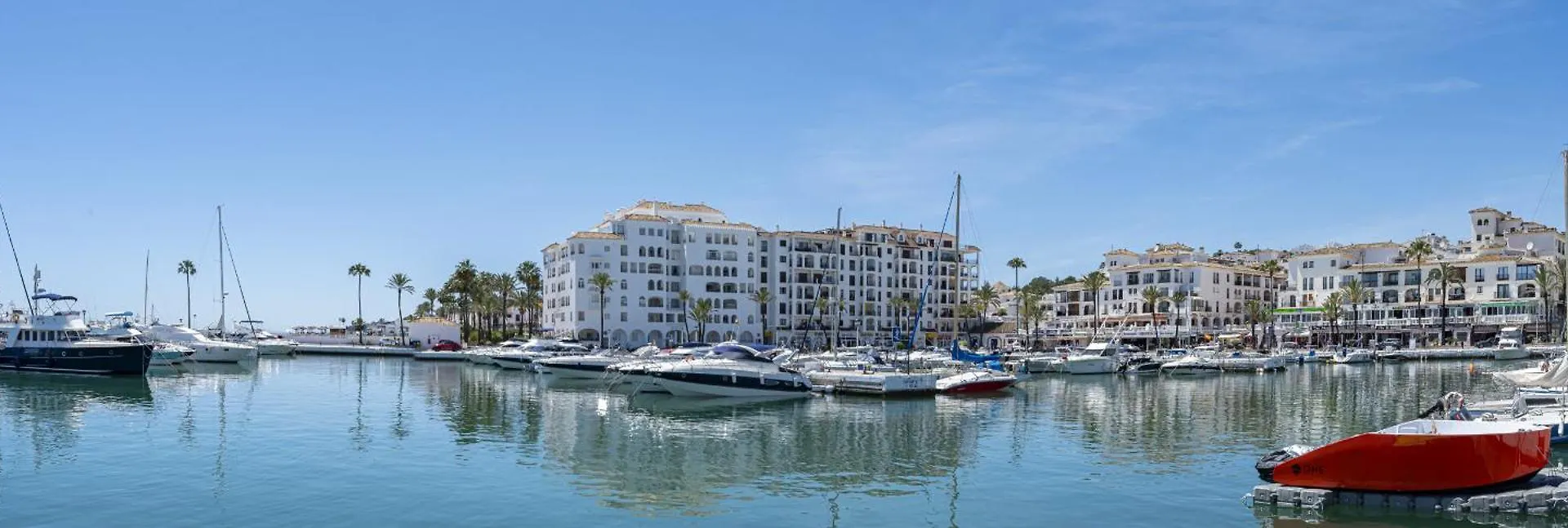 2218-Duplex First Line Beach With Sea View Manilva