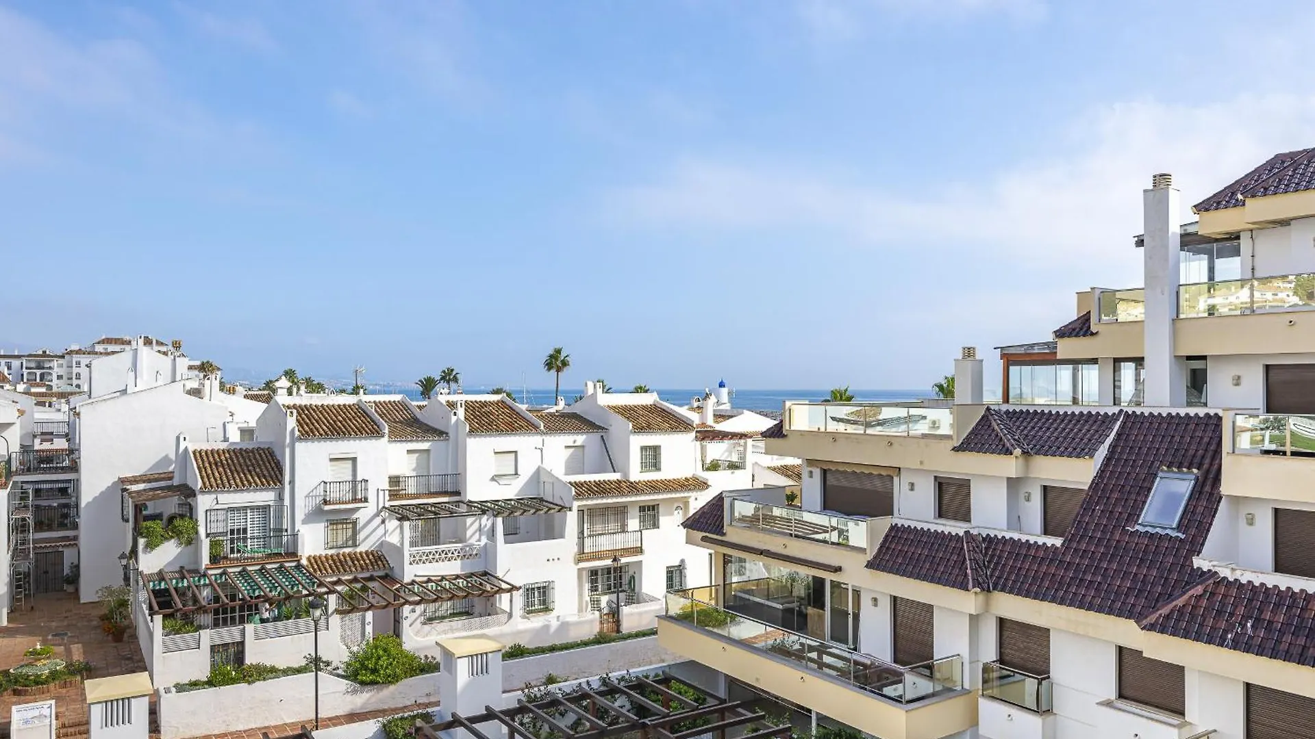 2218-Duplex First Line Beach With Sea View Manilva Spain