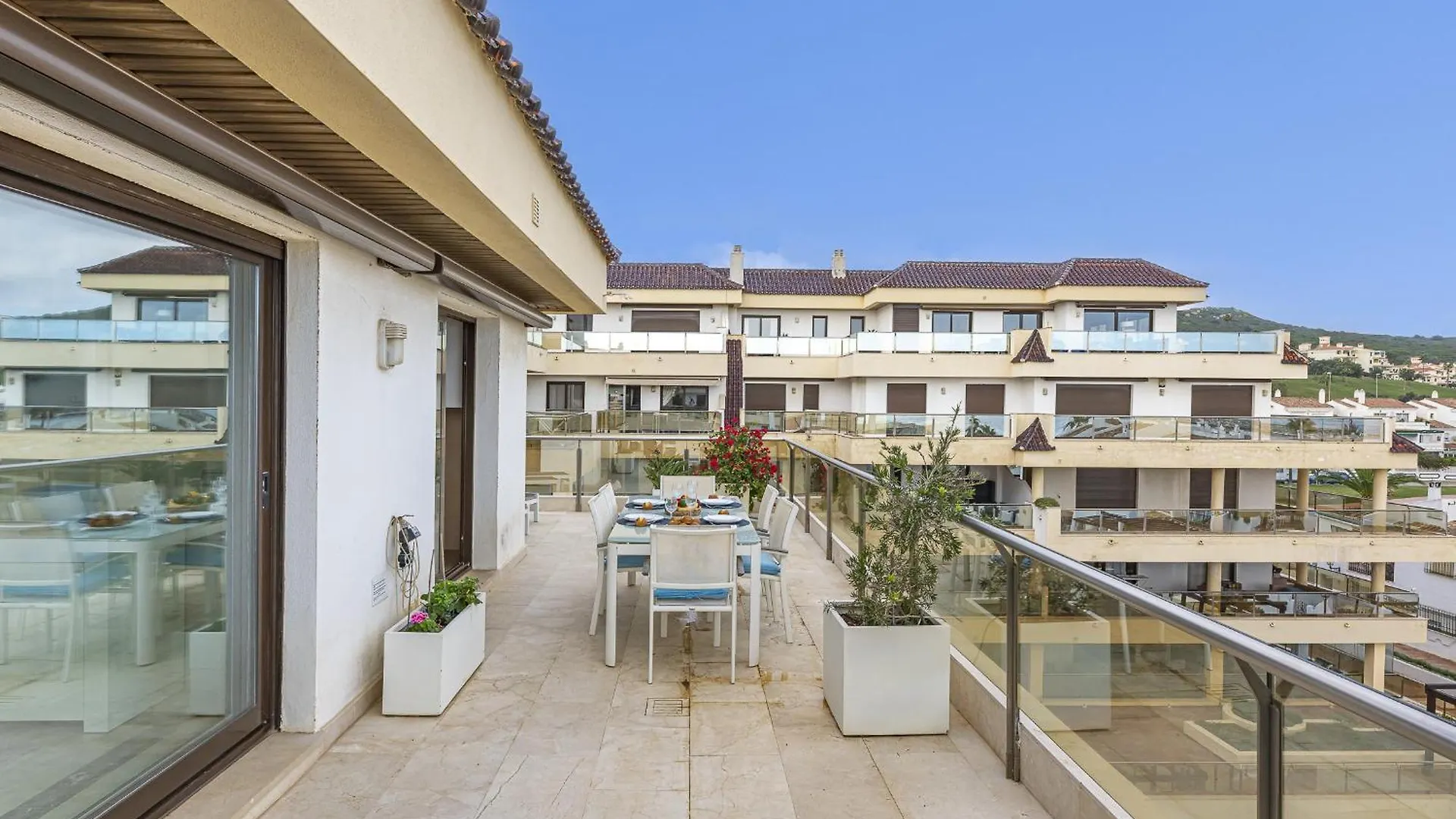 2218-Duplex First Line Beach With Sea View Manilva Spain