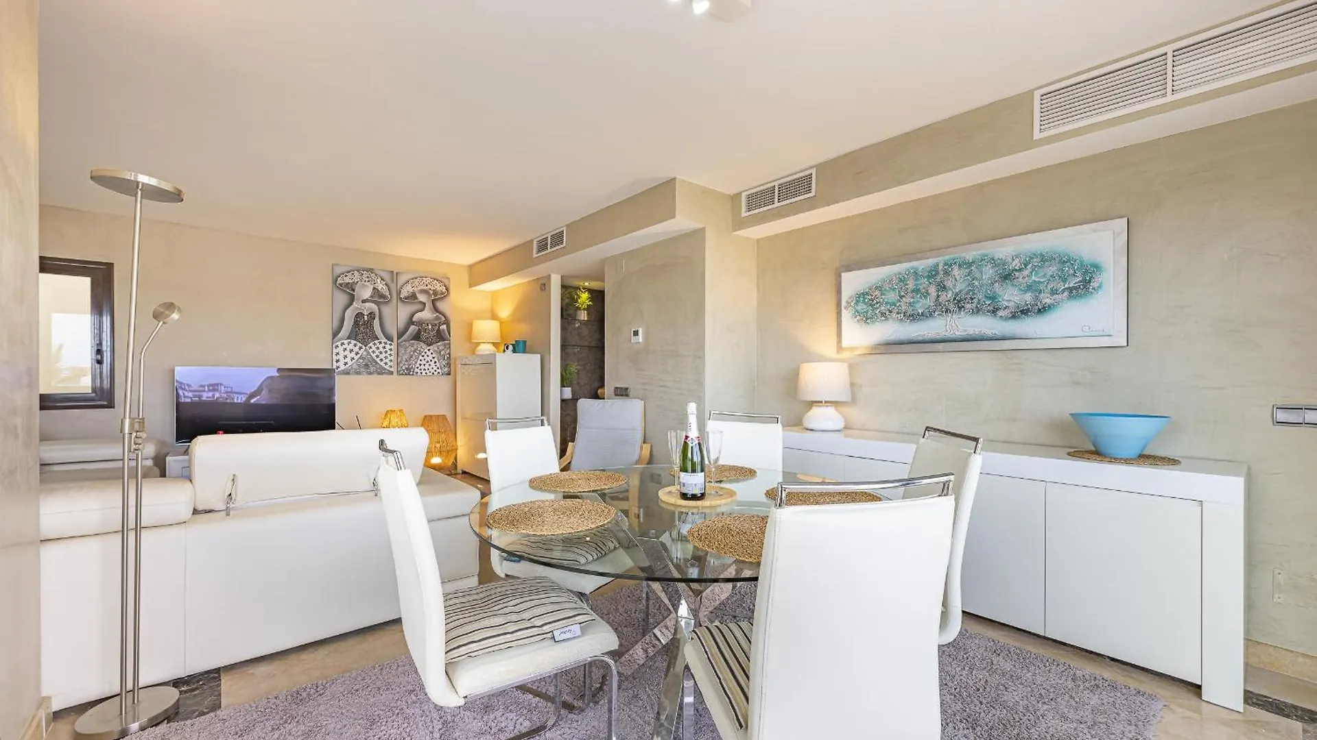 2218-Duplex First Line Beach With Sea View Manilva